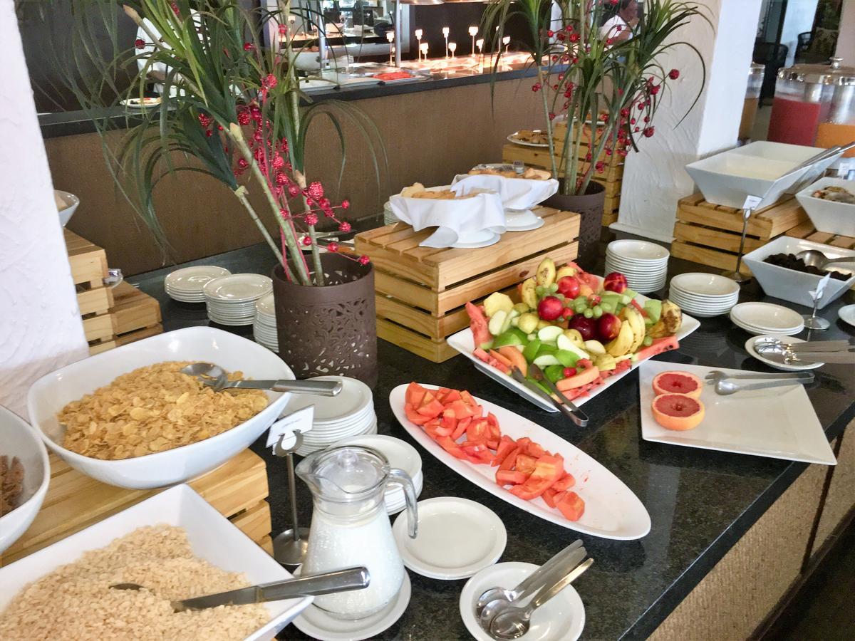בליטו Salt Rock Hotel And Beach Resort מראה חיצוני תמונה